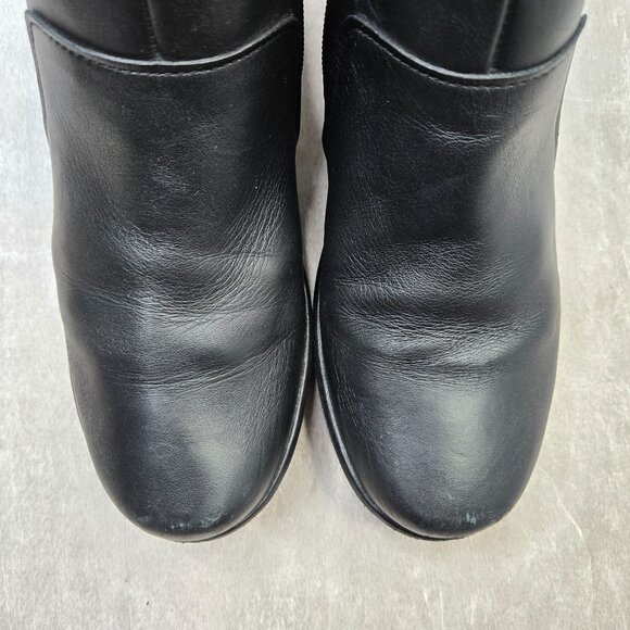 Clarks Ankle Boots Wedge 8.5 Black Leather Minimalist Comfort Platform Booties - Picture 9 of 13